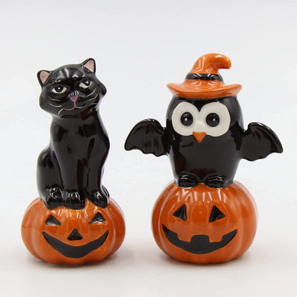 Halloween Black Owl Pumpkin shape ceramic Pepper and Salt shaker Grimace style cartoon pepper shaker