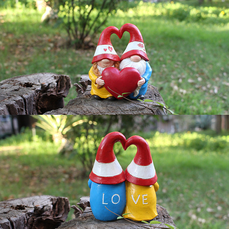 Festive garden decoration cartoon couple dwarf outdoor balcony living room tabletop decoration garden landscaping Valentine's Day ornaments gift