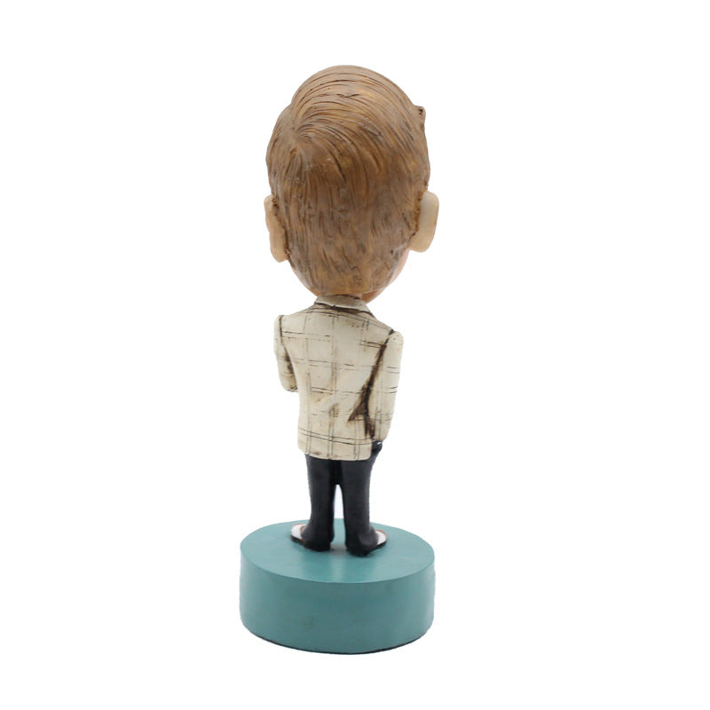 Factory custom wholesale bobblehead figure resin decoration creative doll European home office desktop decoration