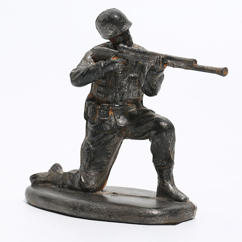 Warrior statue gun resin sculpture souvenir gift